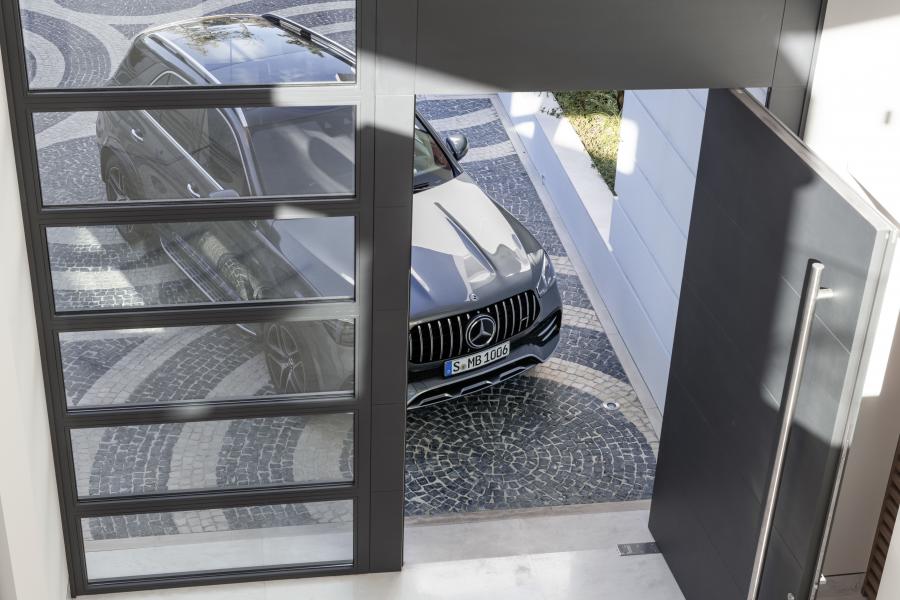  Mercedes-AMG GLE53 4Matic+ (V167) 2019 года  (WW) (фото 37 из 44)